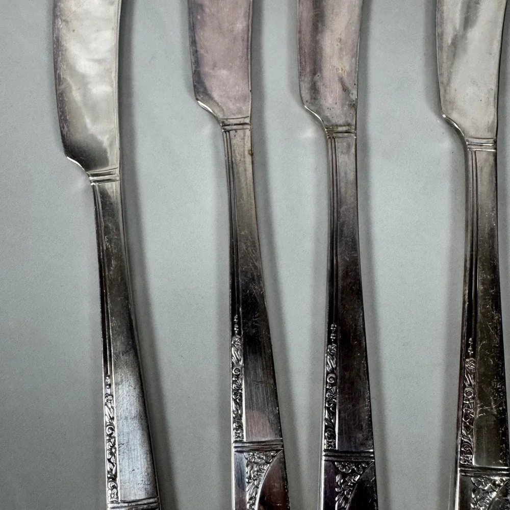 Set of 4 Oneida Nobility Plate Silver Plated Butter Spreader Knife Caprice Lot 2